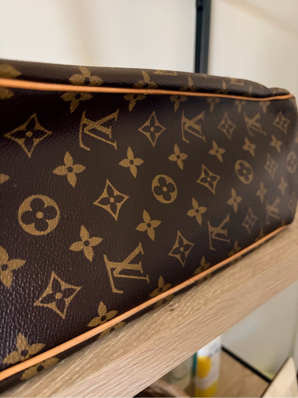Louis Vuitton Monogram Batignolles Horizontal Tote Handbag - Picture 8 of 14